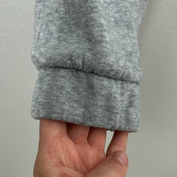 Cute grey sweatpants with floral print - Picture 5 of 8